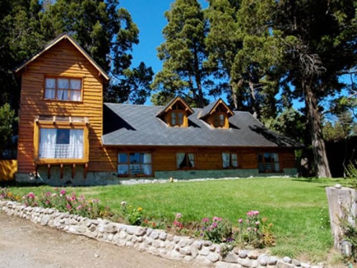 Alquiler Turístico Bungalows El Bosque de Los Elfos de San Carlos de Bariloche